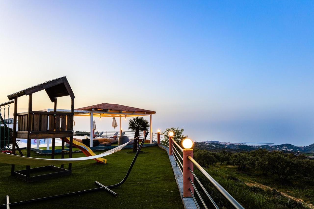Superb Villa,With Amazing Seaviews & Huge Pool! Somatás エクステリア 写真